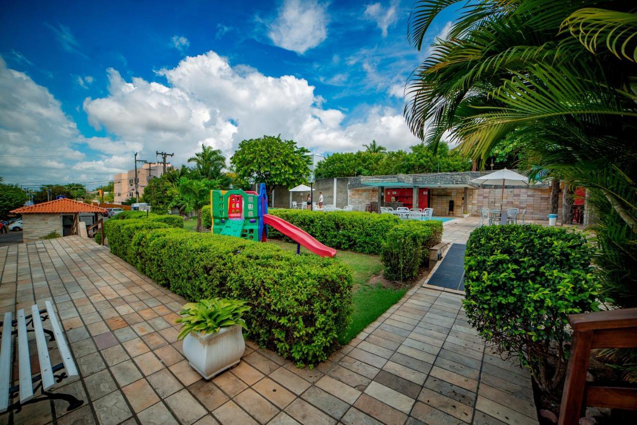 Hotel Tres Palmeiras 그라바타 외부 사진